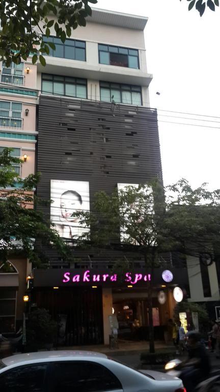 De Sky Sukhumvit Ekkamai Hotel Bangkok Buitenkant foto