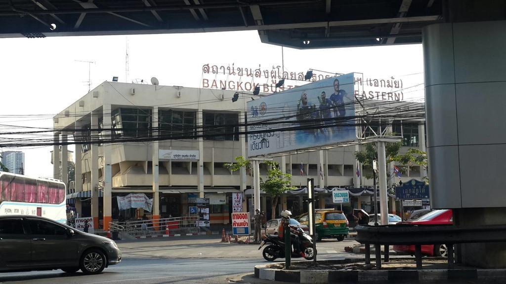 De Sky Sukhumvit Ekkamai Hotel Bangkok Buitenkant foto