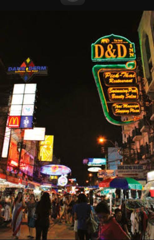 De Sky Sukhumvit Ekkamai Hotel Bangkok Buitenkant foto